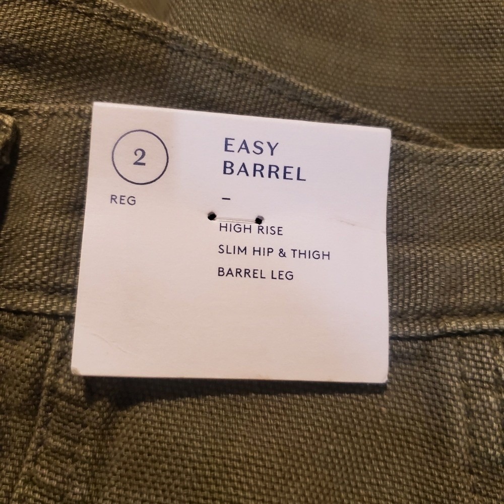 Universal Thread Olive Green High Rise Cropped Wide Leg Cargo Pants - Picture 6 of 11